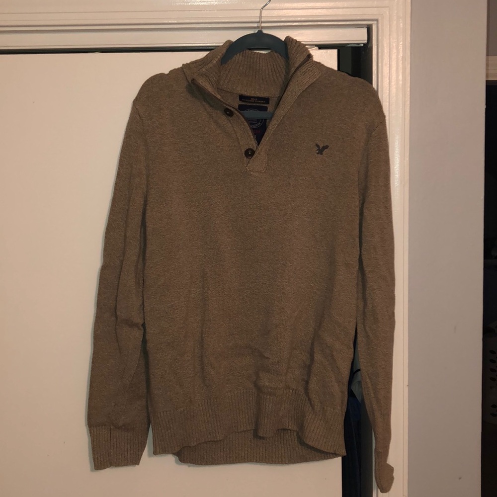 American Eagle sweater